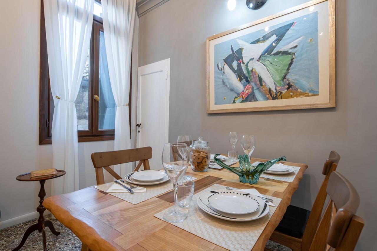 Apartment Sisila Venesia Bagian luar foto